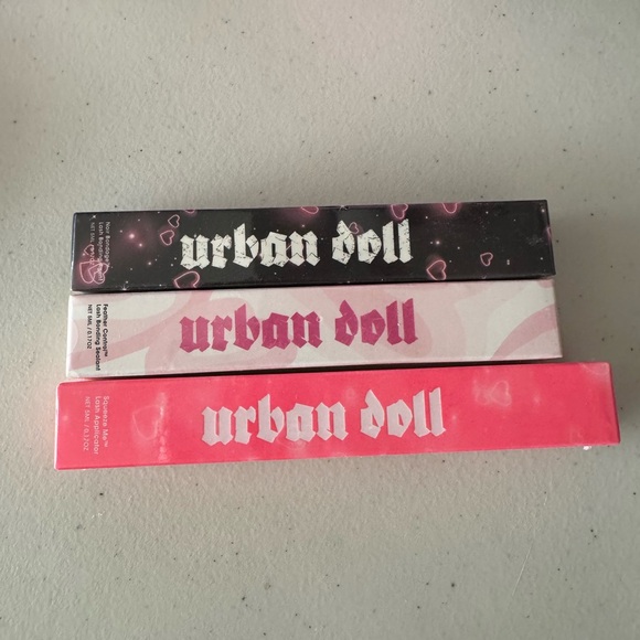 NEW UNOPENED Urban Doll Lash Starter Kit Set incld 2 Bedroom & 1 Fantasy pairs! - Picture 4 of 9